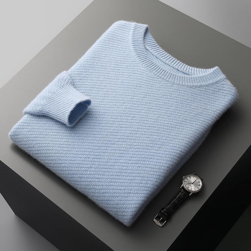 Men's Thick Pineapple Stitch Pure Wool Round Neck Sweater for Autumn/Winter 2025