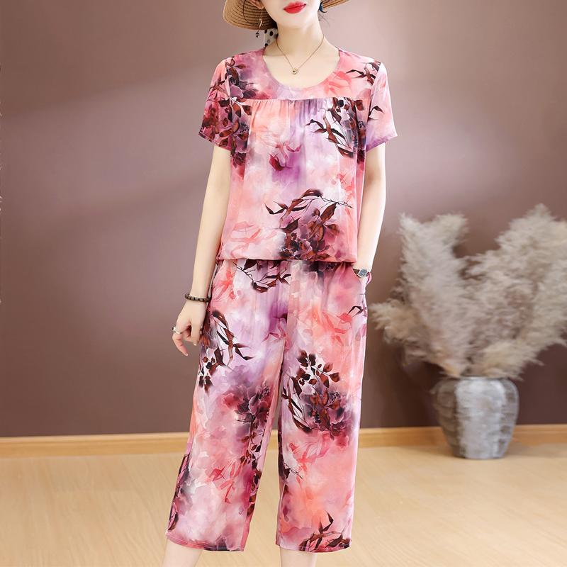 Women's Plus Size Floral Print 2-Piece Set, Casual Short Sleeve Top & Capri Pants (XL-7XL)