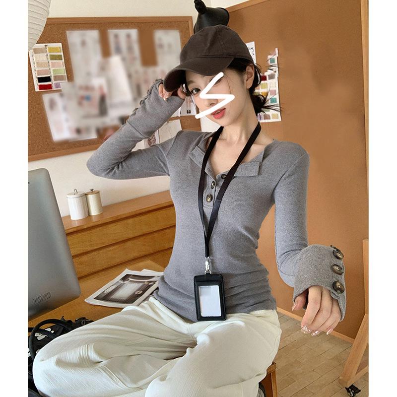 Spicy Girl Design V-Neck Button-Up Long-Sleeve Henley Top - Waist-Cinched, Slimming for Autumn/Winter