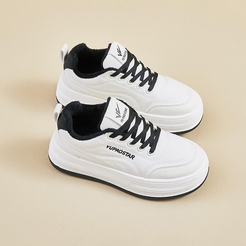 2025 Winter Plush White Shoes New Korean Edition Ins Female Students Thick Bottom Sports Board Shoes Casual Shoes