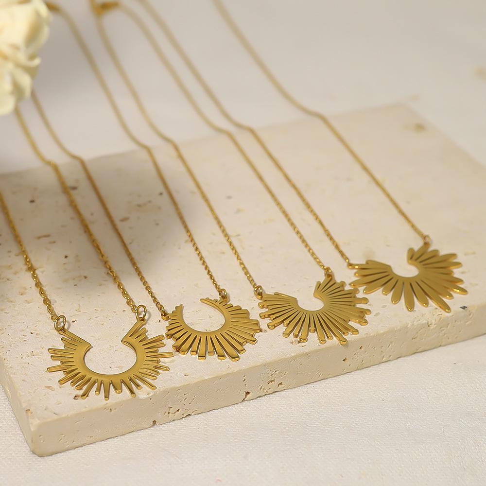 Sunflower Series 18K Gold Plated Necklace - European & American Style, Titanium Steel Clavicle Chain for Women