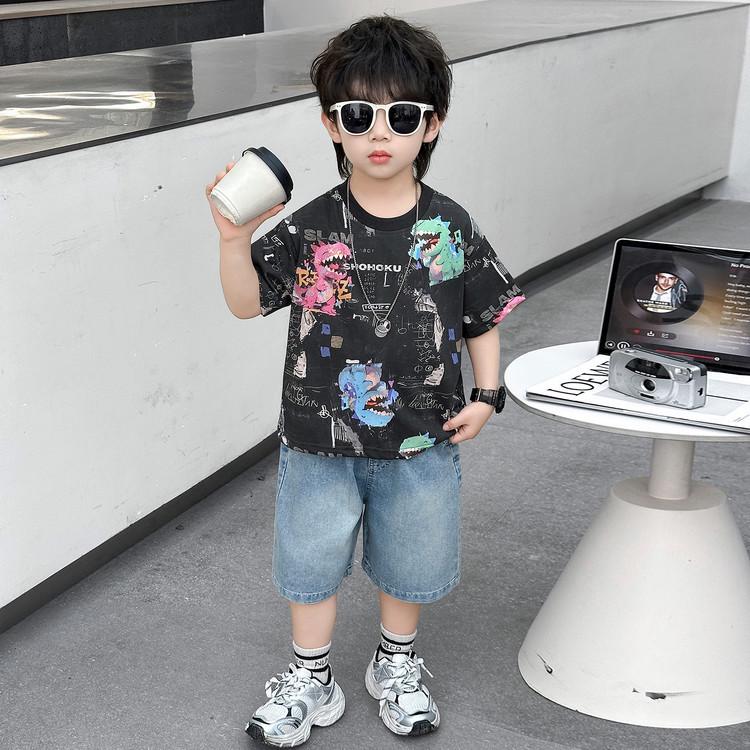 2026 Boys' Korean Style Summer Set: Colorful Dinosaur Print Tee & Denim Shorts
