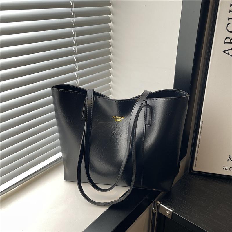 Large Capacity Faux Leather Tote Bag for Women Minimalist Casual Commute Shoulder Handbag