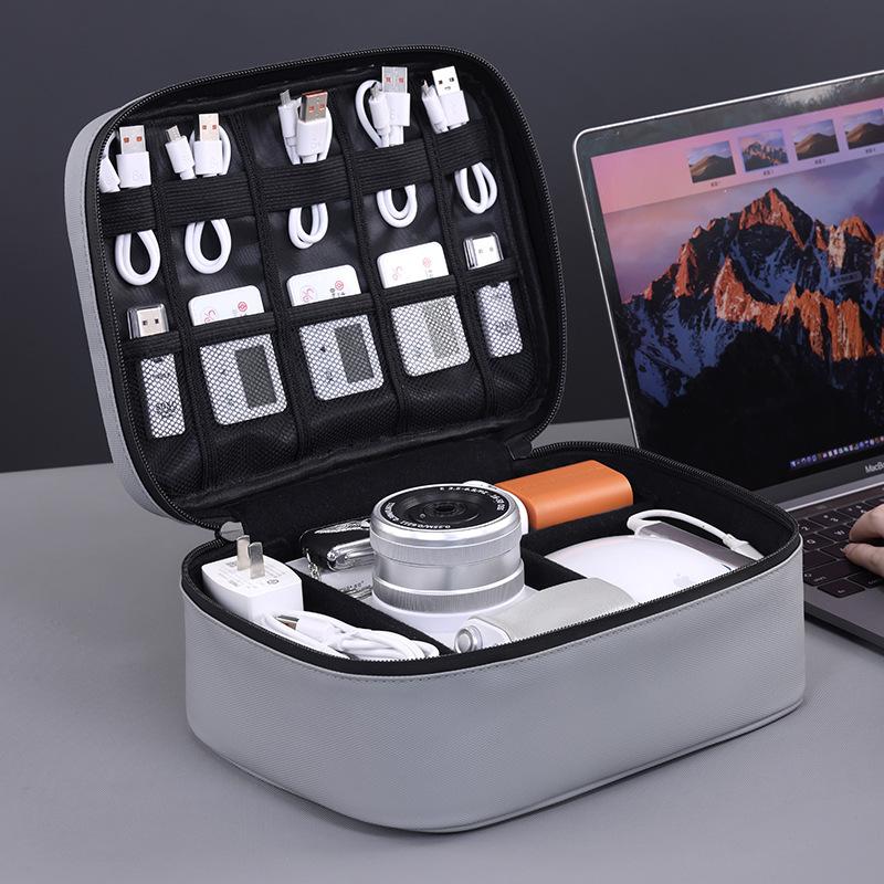 Multifunctional Organizer Bag for Hard Disk, USB Data Cables and Chargers - Compact Design, Protects Devices and Cables Neatly
