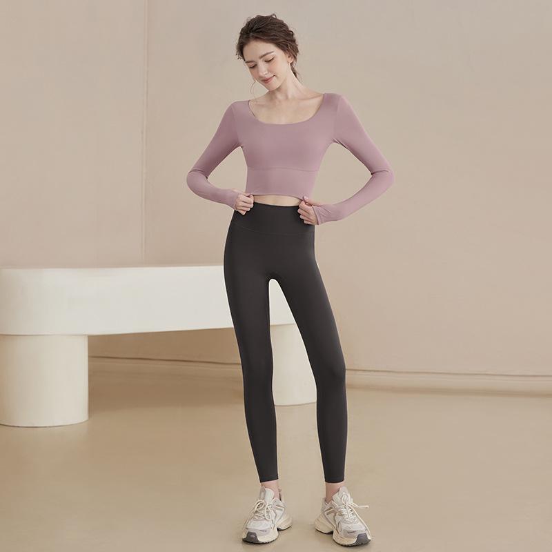 2025 Women's Spring Long-Sleeve Yoga Top with Chest Pads for Professional Fitness and Pilates