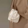 Bolsas femininas – Bolsas de alças curtas