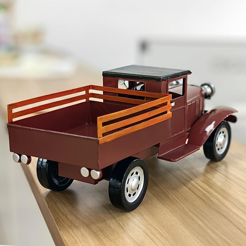 Vintage Handmade Tinplate Car Model Travel Edition Pickup Truck Tinplate Craft Artwork Classic Car Suitable for Industrial Style Home Decor