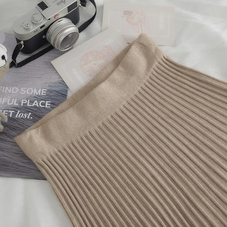 Autumn 2022 A-Line Knitted Midi Skirt: Lu Gong Style Flared Slimming Skirt with Pleats