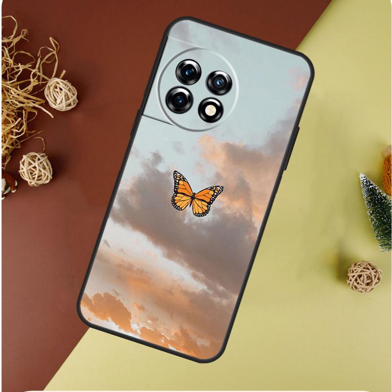 Butterfly Sky For OnePlus 13 12 11 12R 13R 9 10 Pro 8T 9RT 10T 10R Nord 4 CE 2 3 Lite N20 N30 Phone Case