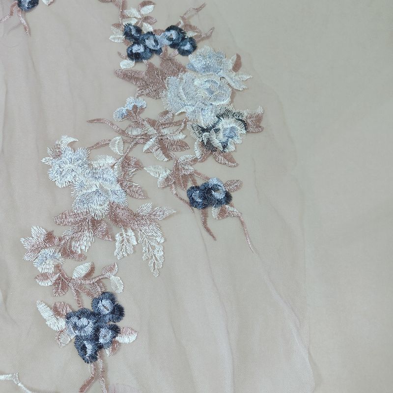 Farblich abgesetzte Spitze Dreidimensionales Blumenkleid Spitze Bühne Handgefertigt DIY Schmuck Kleidung Stickerei Aufkleber