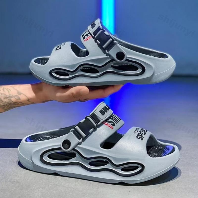 Summer Mens Slippers 2025 New Indoor Outdoor Sandals Beach Comfortable Soft Slides Clogs Casual Shoes Men Platform Home Slippers