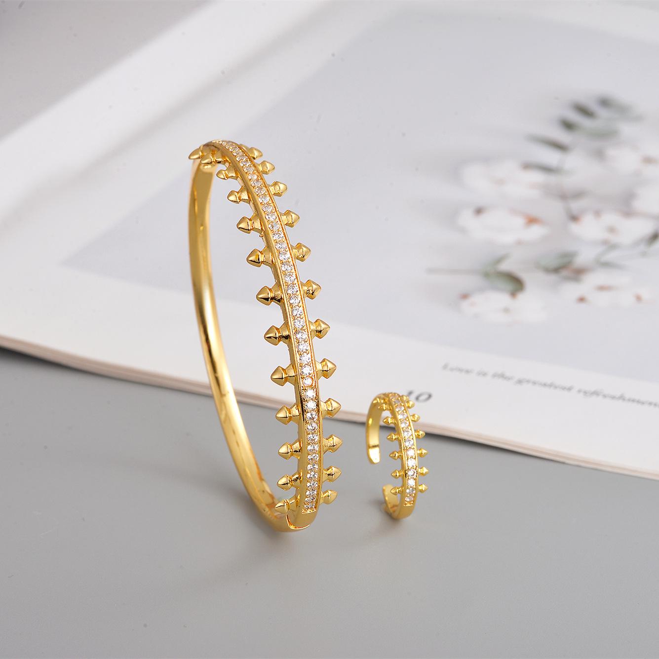 Copper Gold Zircon Inlaid Open Bangle Ring Set - Luxurious and Elegant Jewelry золотой комплекта