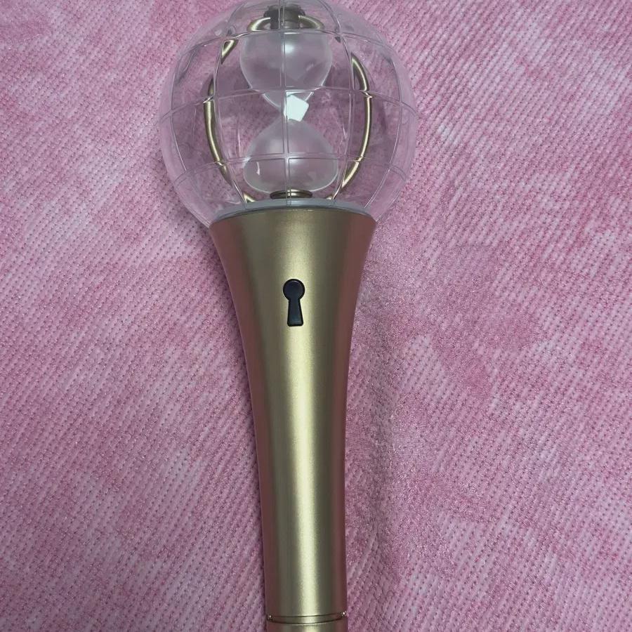 

Я продаю лайтстики Ateez Lightstick Sticks Lightini