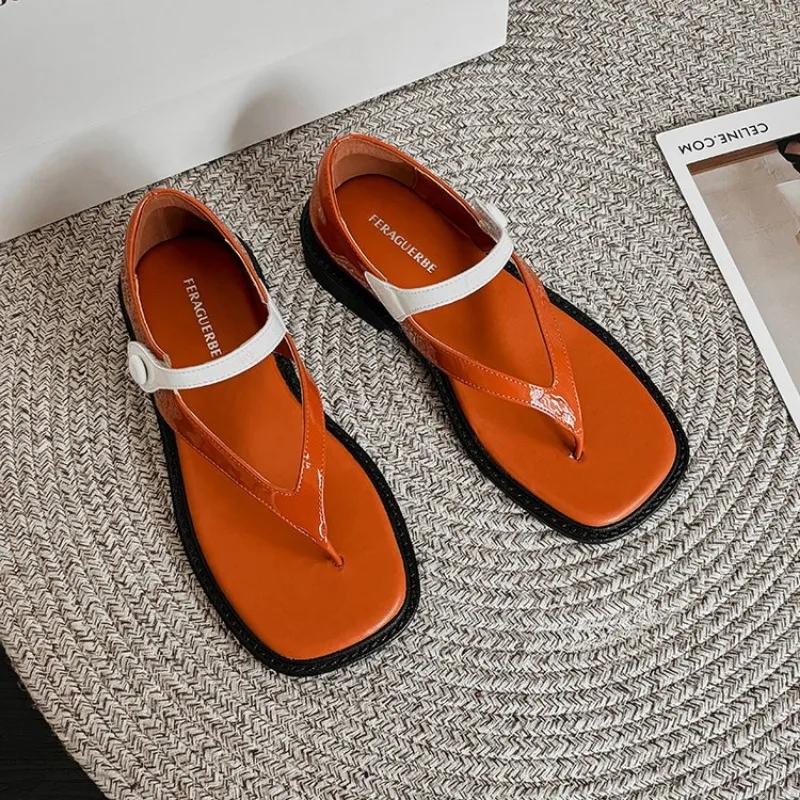 Fashion Black Women's Beach Shoes Thick Sole Soft PU Leather Platform Flat Sandals for Lady 2026 Summer Casual Light Footwear