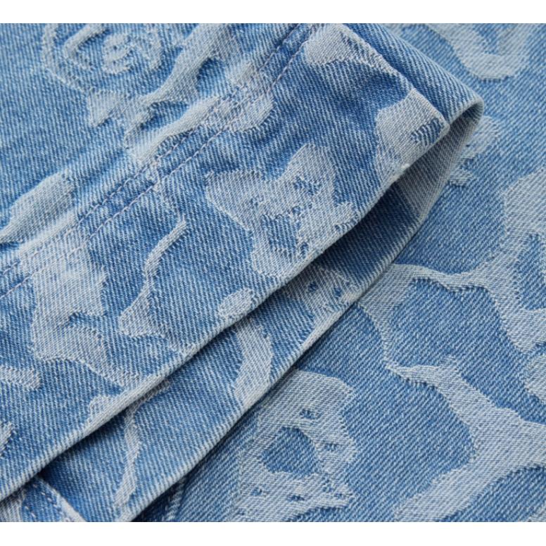 Levis Šaty midi z prodyšného denimu s V-výstřihem a puff rukávy se zvířecím potiskem Zebra Dámské šaty Světle modrá A6814-0001