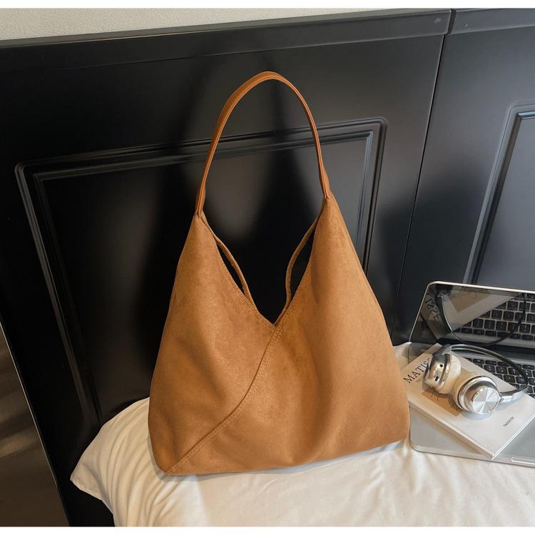 Large-capacity Casual Tote Bag Women's 2025 Autumn New Retro Frosted Foreign Style Light Luxury One-shoulder Underarm Bag