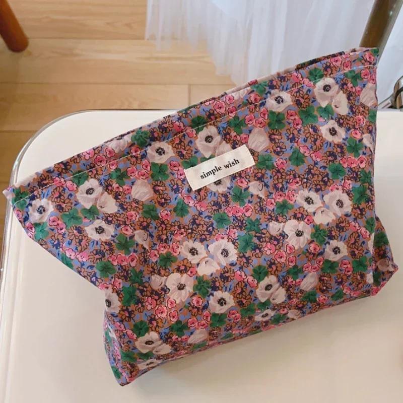 Cotton Ladies Travel Storage Lipstick Bag Retro Flower Women's Cosmetic Bags Cute Design Girls Pencil Case Makeup Bag Handbags