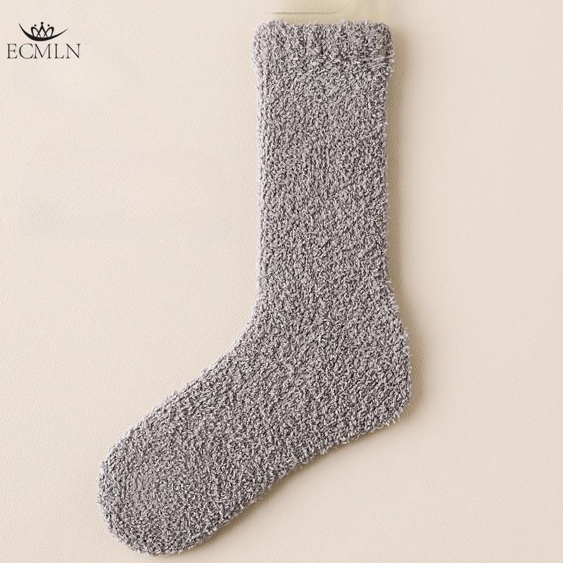 Coral Fleece Socks Autumn and Winter Women's Mid-calf Socks Non-shedding Fleece-lined Warm Sleep Socks Floor Socks