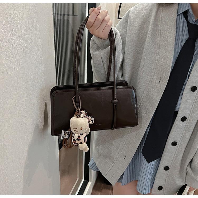 Korean Retro Large-capacity Shoulder Bag Women's 2026 Early Spring New Simple and Fashionable Underarm Bag Commuter Handbag