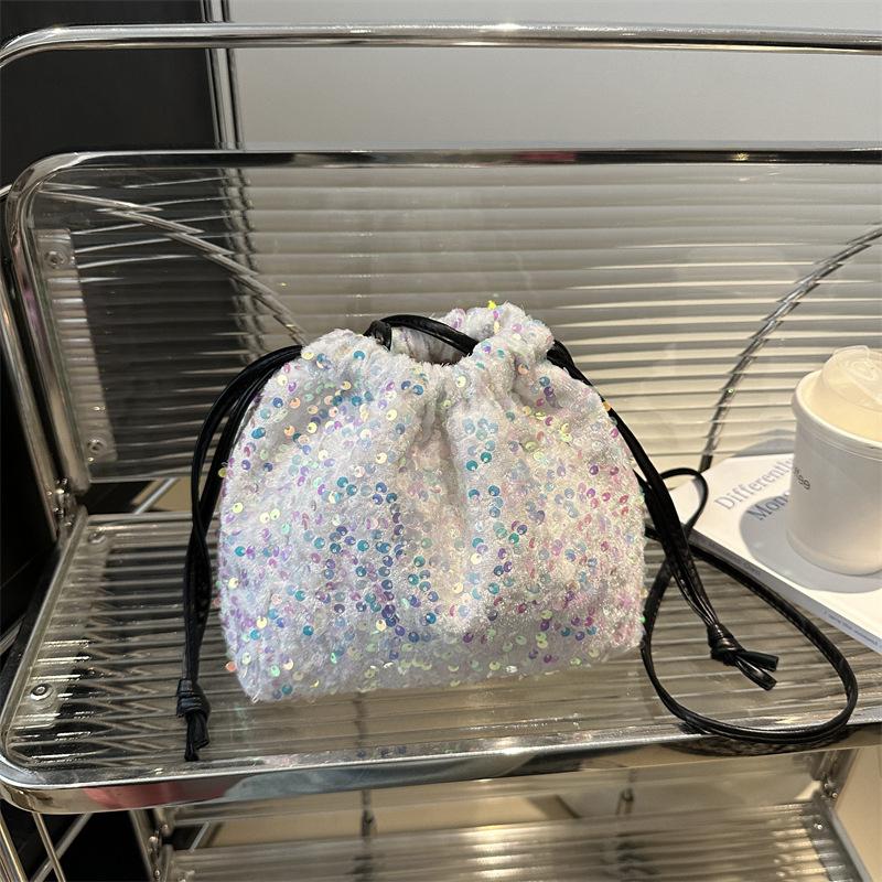 

Модная и персонализированная сумка с пайетками для женщин, новая корейская сумка-ведро, модная сумка через плечо, сумка для ужина через плечо