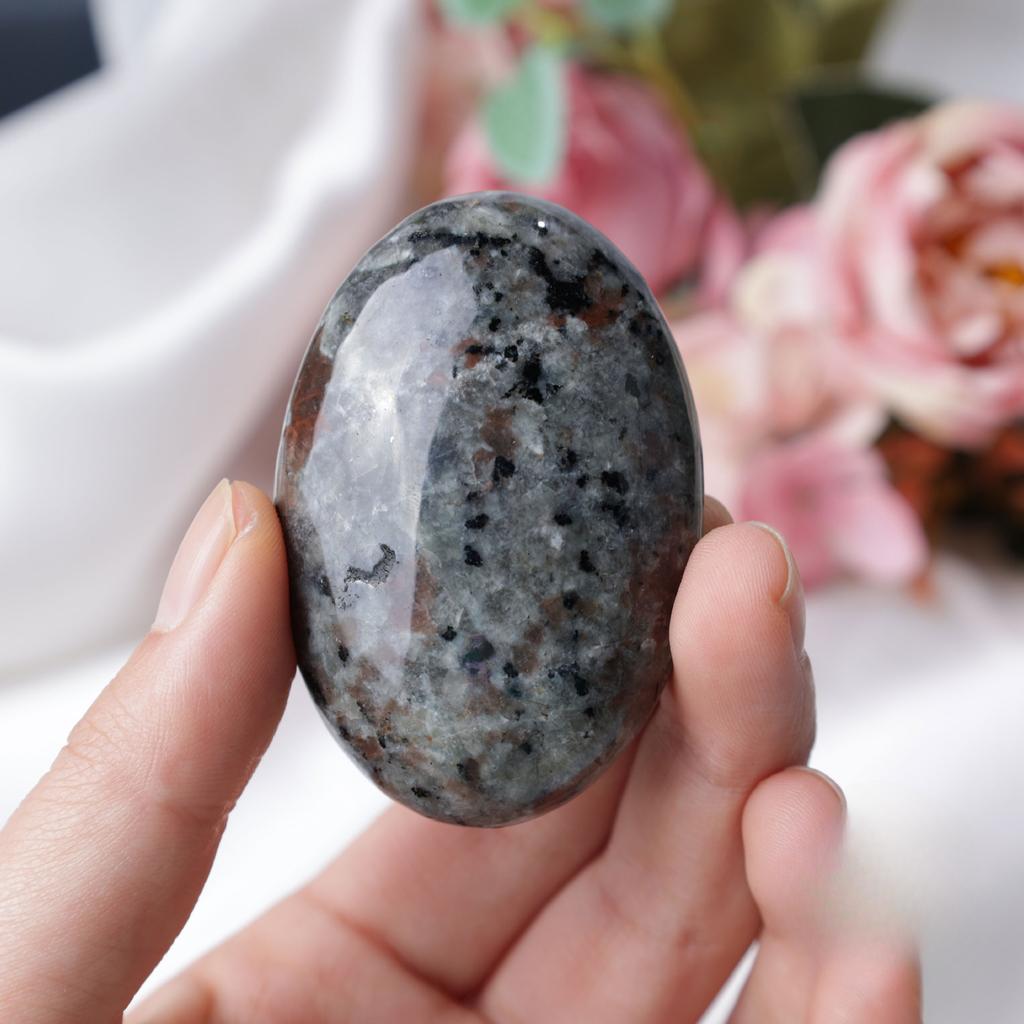 Natural Crystal Hot Massage Stone Indoor Decoration