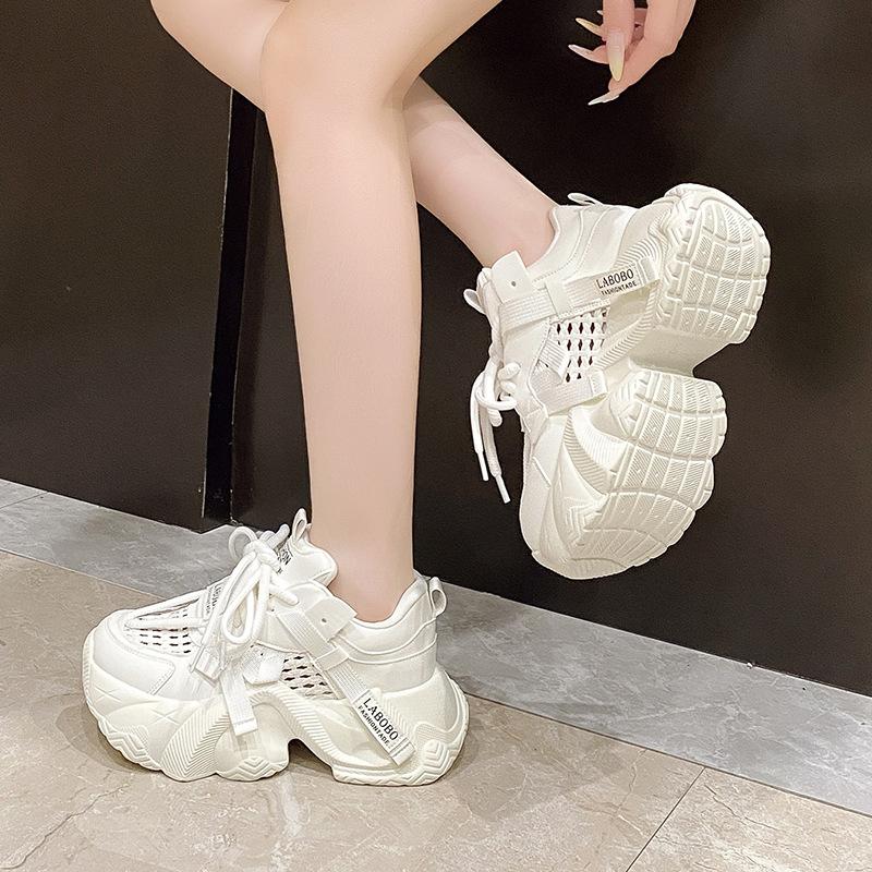 Large size mesh breathable dad shoes women 2025 new Korean version lace-up small man thick sole fashion temperament little white shoes