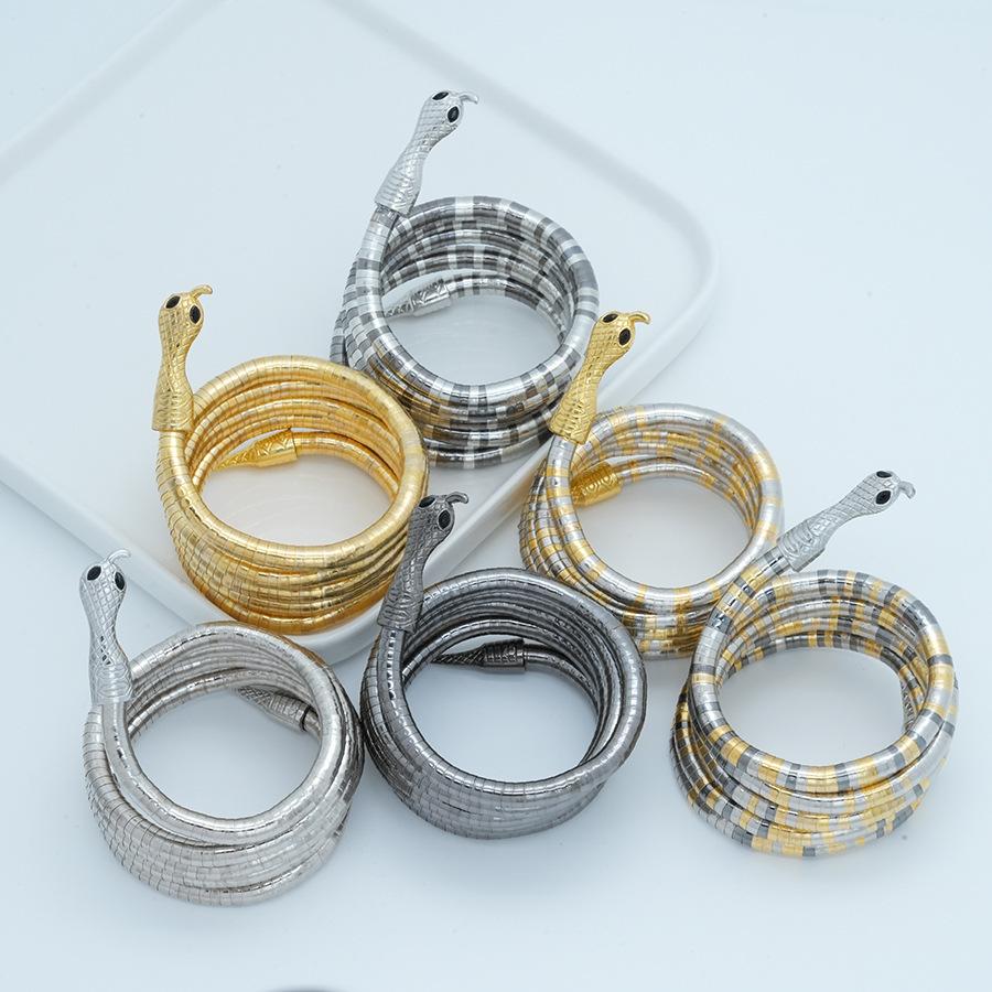 Creative Snake Bone Necklace Versatile Premium Accessories Personalized Snake Cold Necklace