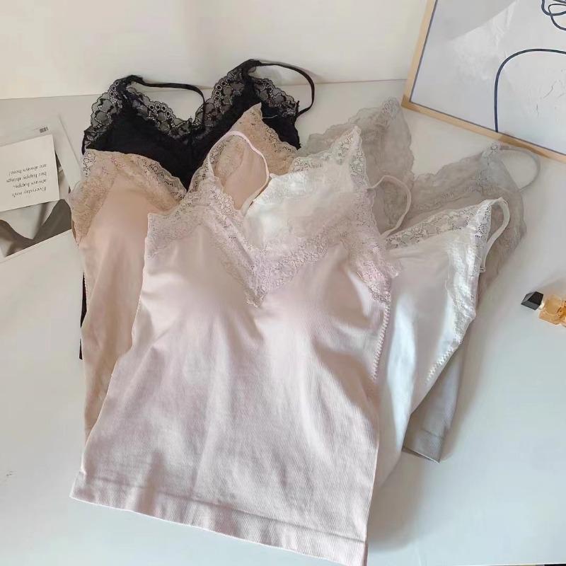 Seamless Lace Trim Camisole with Built In Bra Slim Fit for Summer Style