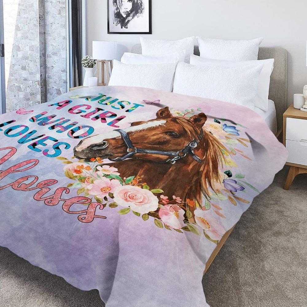 Horses Blanket for Girls Women Light Pink Purple Warm Lightweight Flannel Fleece Blanket for Sofa Couch All Season
