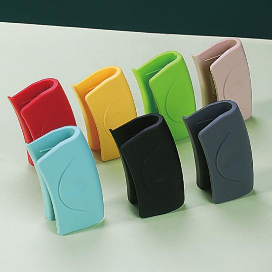 1 pár silikonových držadel pro asistenci Horké rukojeti pánve Protiskluzové žáruvzdorné rukávy na rukojeti hrnců pro smaltované pánve litinové pánve