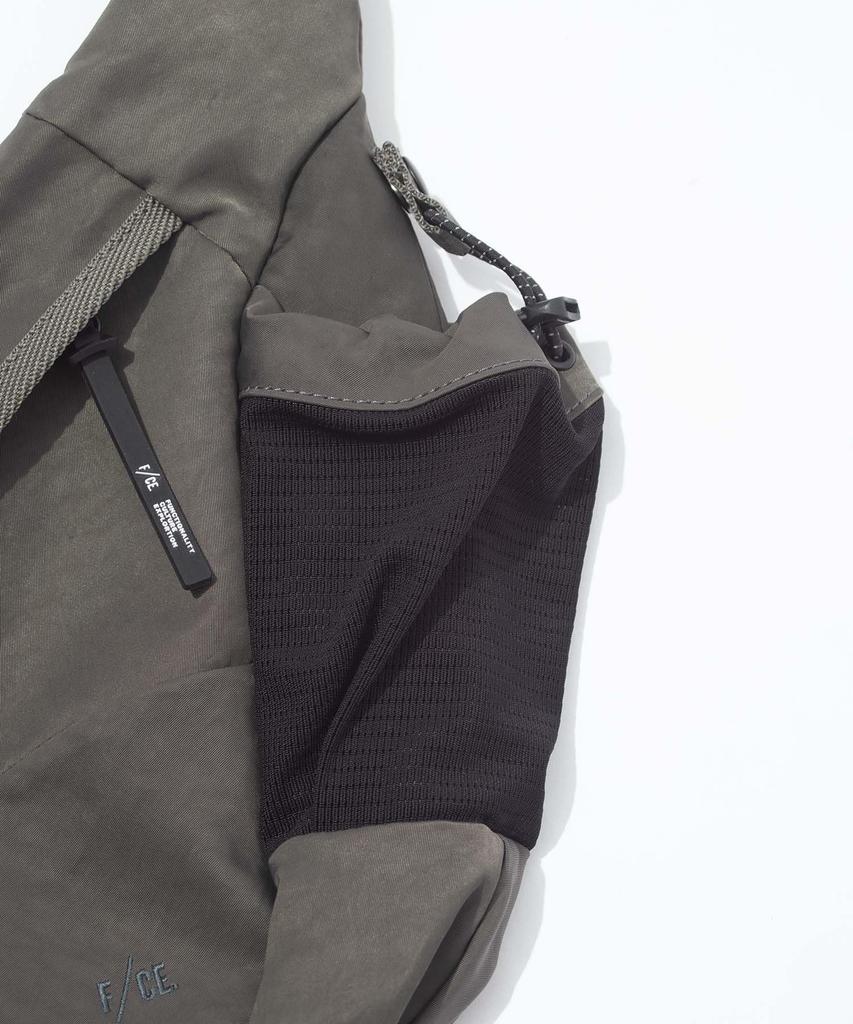 [FCE] TEXTURED TWILL HORN MINI SHOULDER BAGCharcoal