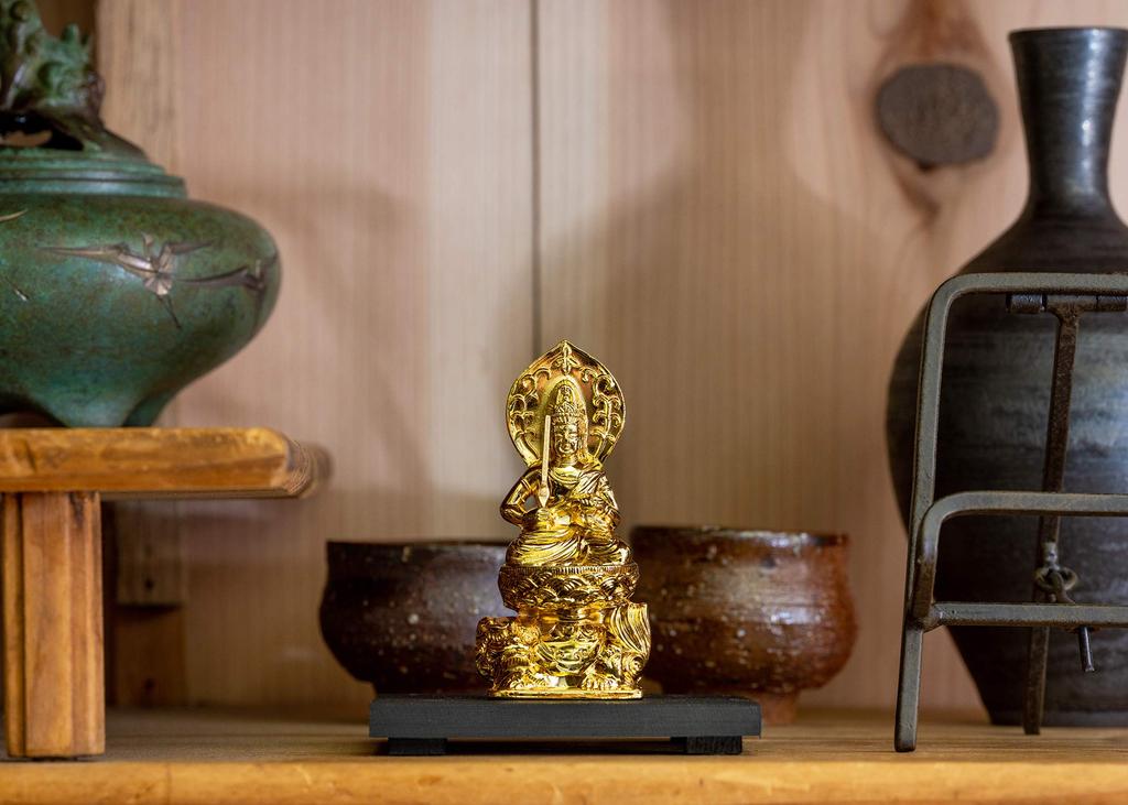 Small Manjusri Bodhisattva Buddha Statue Gold by Sculptor Keishu Original model in the Year of the Zodiac guardian Takaoka Bronze Bosatsu (7.2cm,