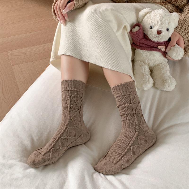 Women's Autumn and Winter Thickened Plush Warm Lingerie Twist Wool Tube Pile Socks
