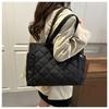 Simple Quilted Design Shoulder Bags for Women Large Capacity Ladies Shopping Tote Bag Versatile Solid Color Female Handbags