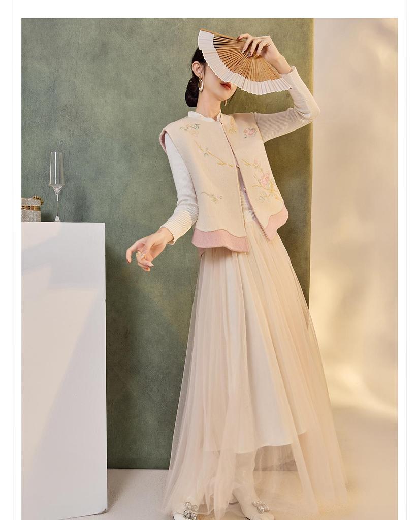 Winter 2026 Chinese Embroidery Lace-up Wool Coat & Vest Set