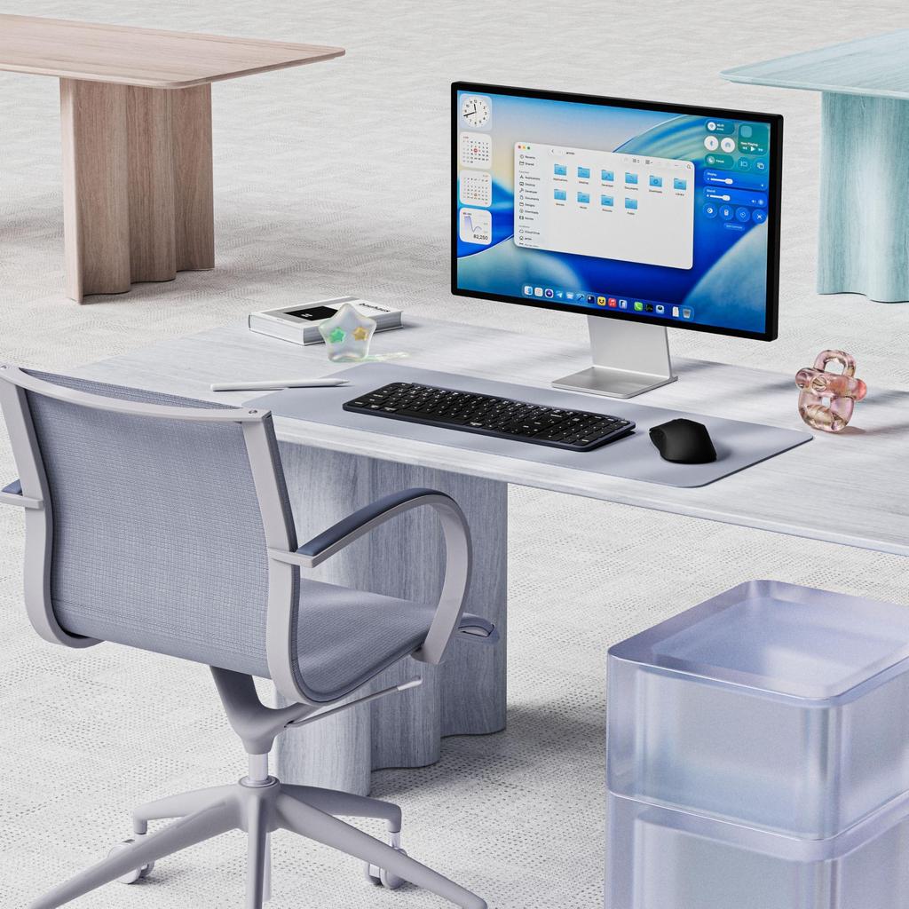 Keychron B2 Pro Ultra-Slim 96% Bluetooth2.4GHz Wireless Keyboard (with Numeric Keypad), JIS Layout, No Kana Printing, ZMK Launcher Compatible,