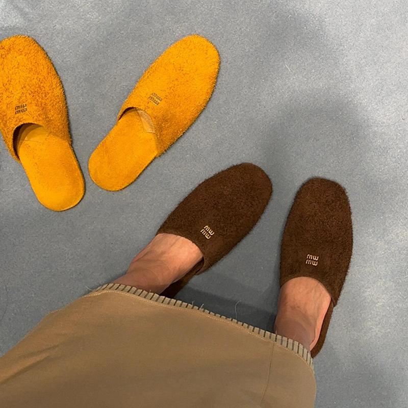 Soft leather version~ miu's lazy bag head and half slippers for women to wear 2025 new comfortable one-pedal flats