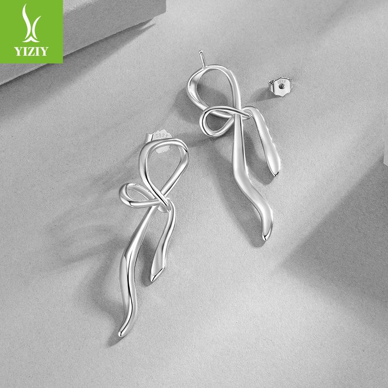 Elegant Bow Stud Earrings For Women, Exquisite Personalized Copper-Plated Platinum Silver Needle Earrings Earrings.