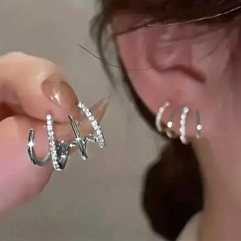 2024 New Shiny Four Claws Stud Earrings for Women Korean Rhinestone Zircon Earring Girls Birthday Party Wedding Fashion Zircon