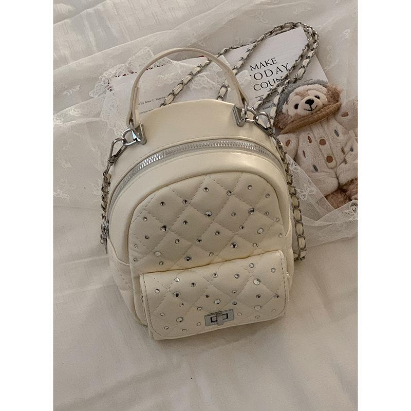 

Xiaoxiangfeng backpack women s 2025 new trendy fashion diamond chain bag versatile travel small backpack No specification белый
