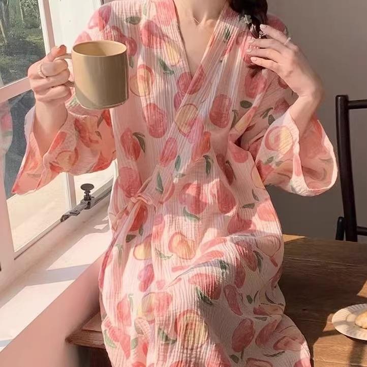 Heart Plaid Loose Mid-Length Pajamas Bathrobe - Cozy, Casual Homewear for Autumn and Spring