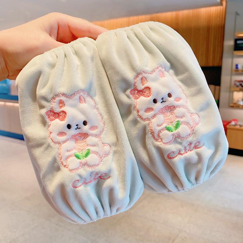 

Boys & Girls Anti-Stain Cartoon Arm Sleeves: Cute, Protective for Babies in Autumn & Winter