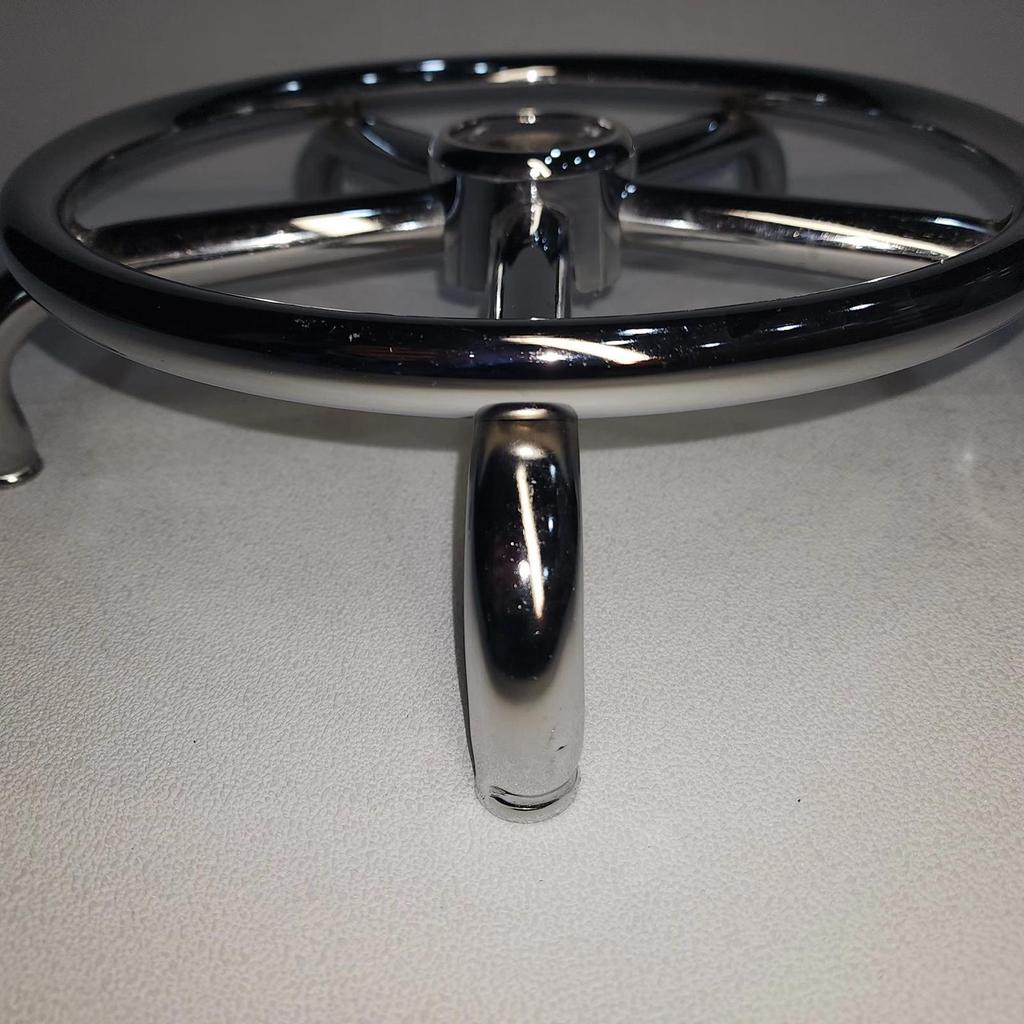 Remplacement de la base des chaises de bureau, renforcée pour réparer la partie inférieure de la chaise de jeu pivotante