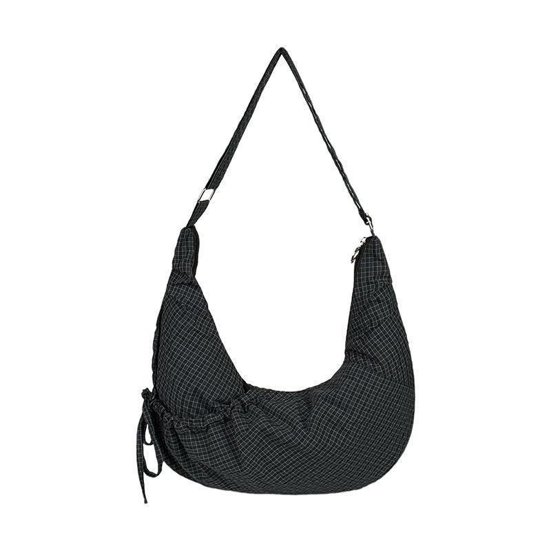 Korean ins plaid pleated cloud bag new retro large-capacity shoulder messenger bag niche versatile tote bag