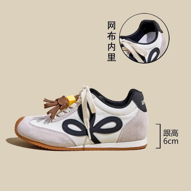 Summer New Invisible Inner Height Increase 6 Women's Versatile Casual Sports Shoes Soft Sole Color Matching Casual