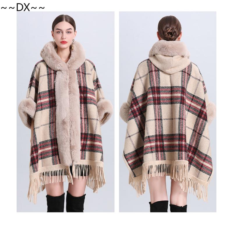 Новая накидка-шаль спицами из снежинок и флиса с толстым меховым воротником. One size — фото 4