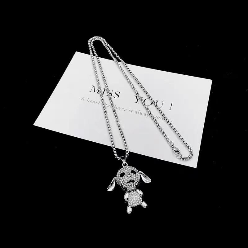 Cute Puppy Necklace: Trendy Long Sweater Chain for Women - New Autumn/Winter 2023 Fashion Accessory