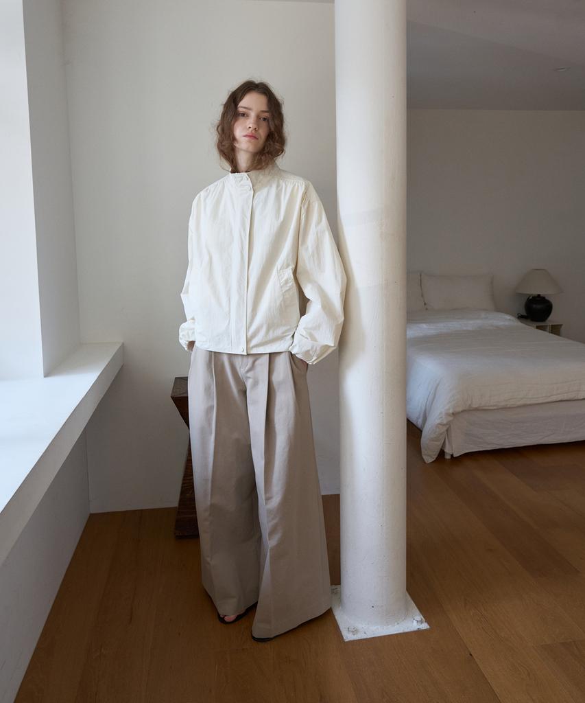 FROMWHERE Cotton Bulky Pants Beige
