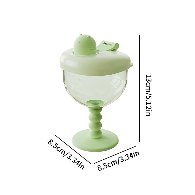 Entzückbarer, auslaufsicherer Becher für Kinder, Plastikbecher mit Deckel und Messskala, PP-auslaufsicherer Tumbler für Milch & Saft