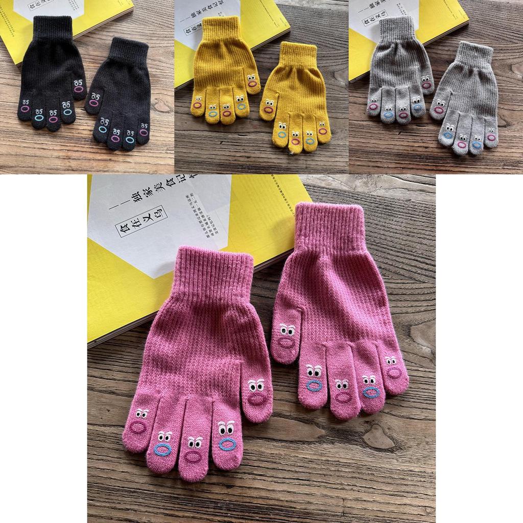 Cute Cartoon Touchscreen Gloves For Winter Warmth With Polyester Fabric For Students And Commuters